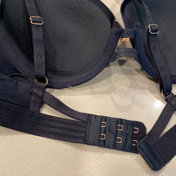 Savage X Fenty T Shirt Bra - Picture 6 of 6